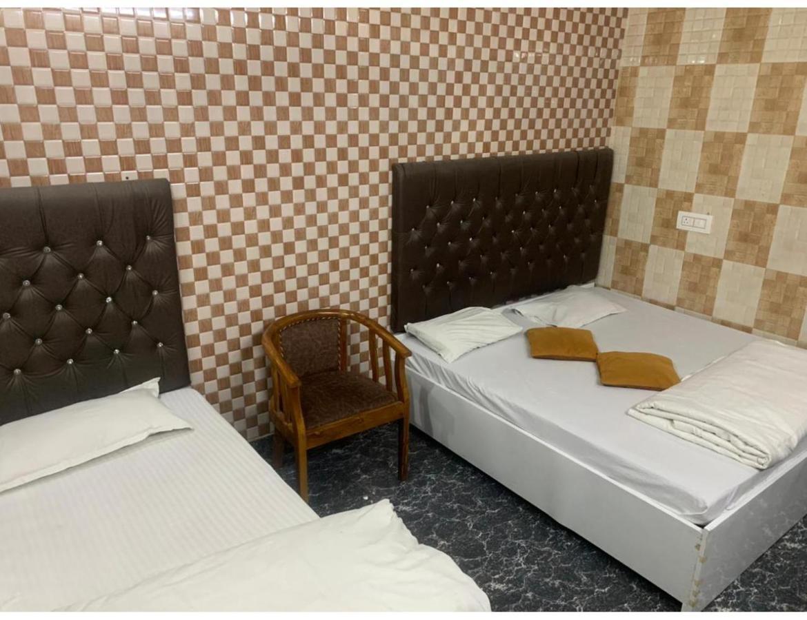 Shivam Hotel, Gorakhpur Exterior photo